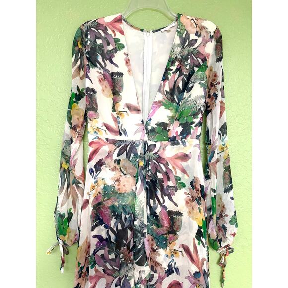 LUXXEL Floral Tropical Vacation Print V Neck Lightweight Flowy Maxi Dress Size M - Picture 5 of 11